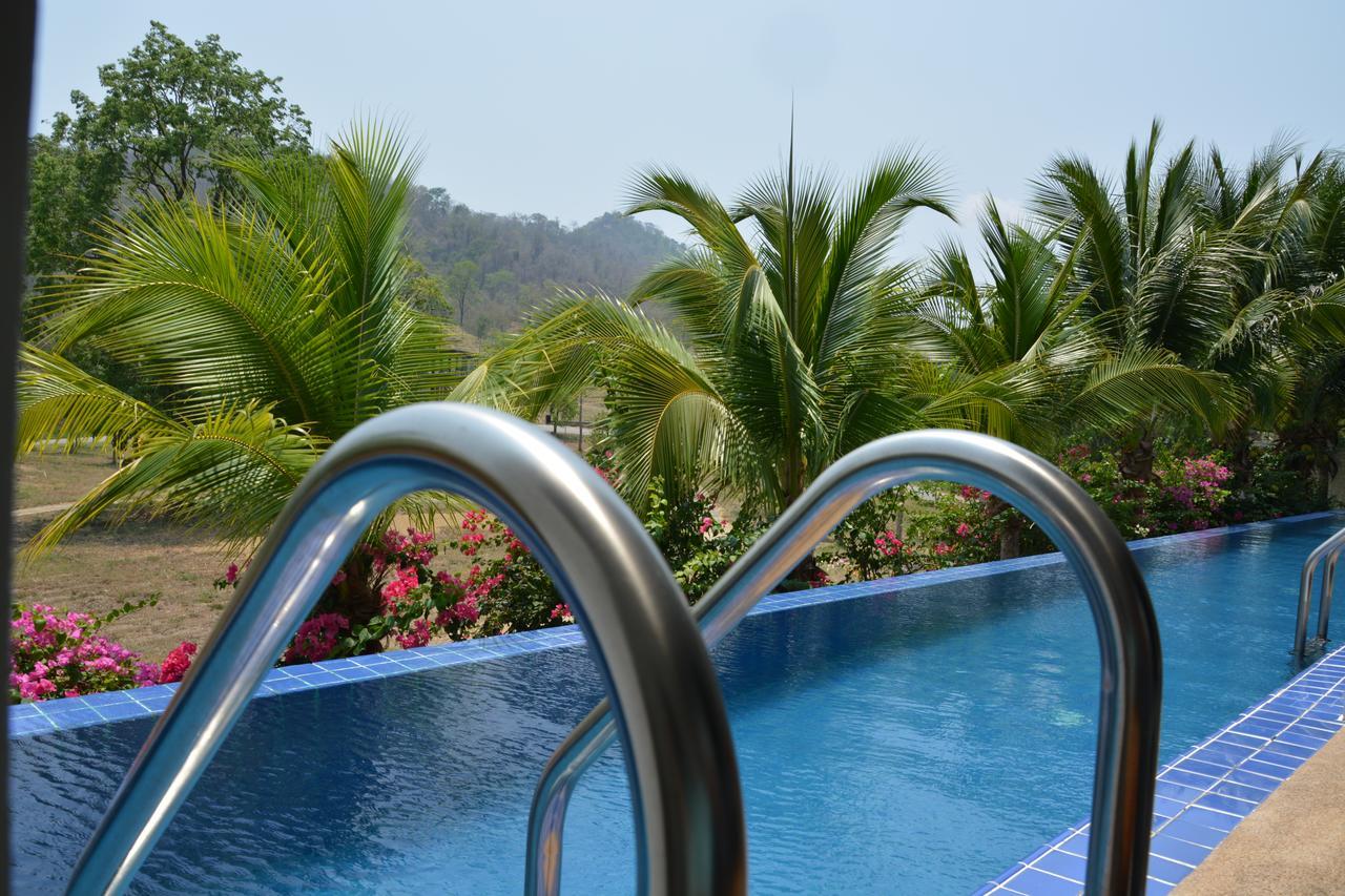 Sir James Resort Phayayen Dış mekan fotoğraf